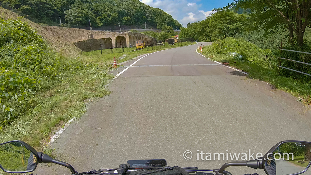 太子駅への道