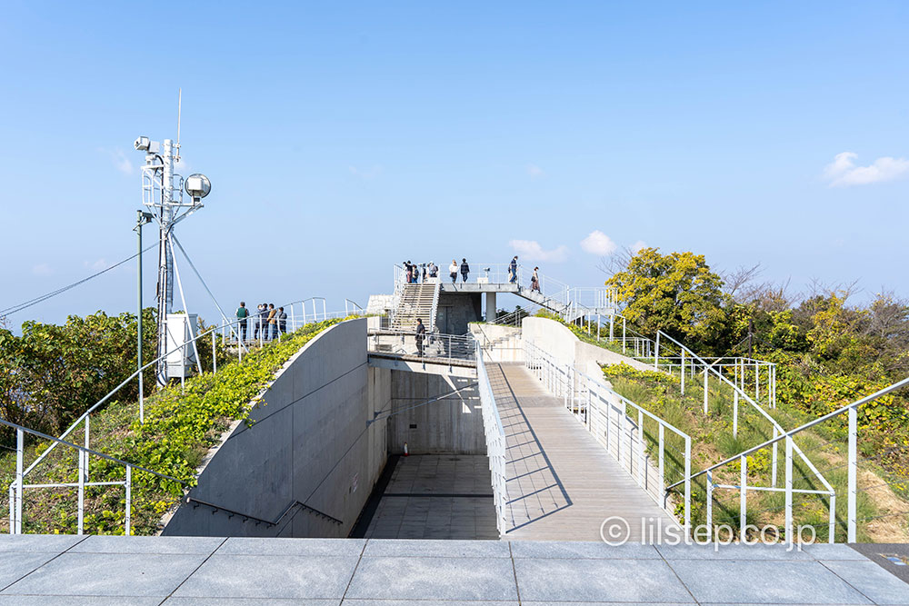 亀老山展望台の全景