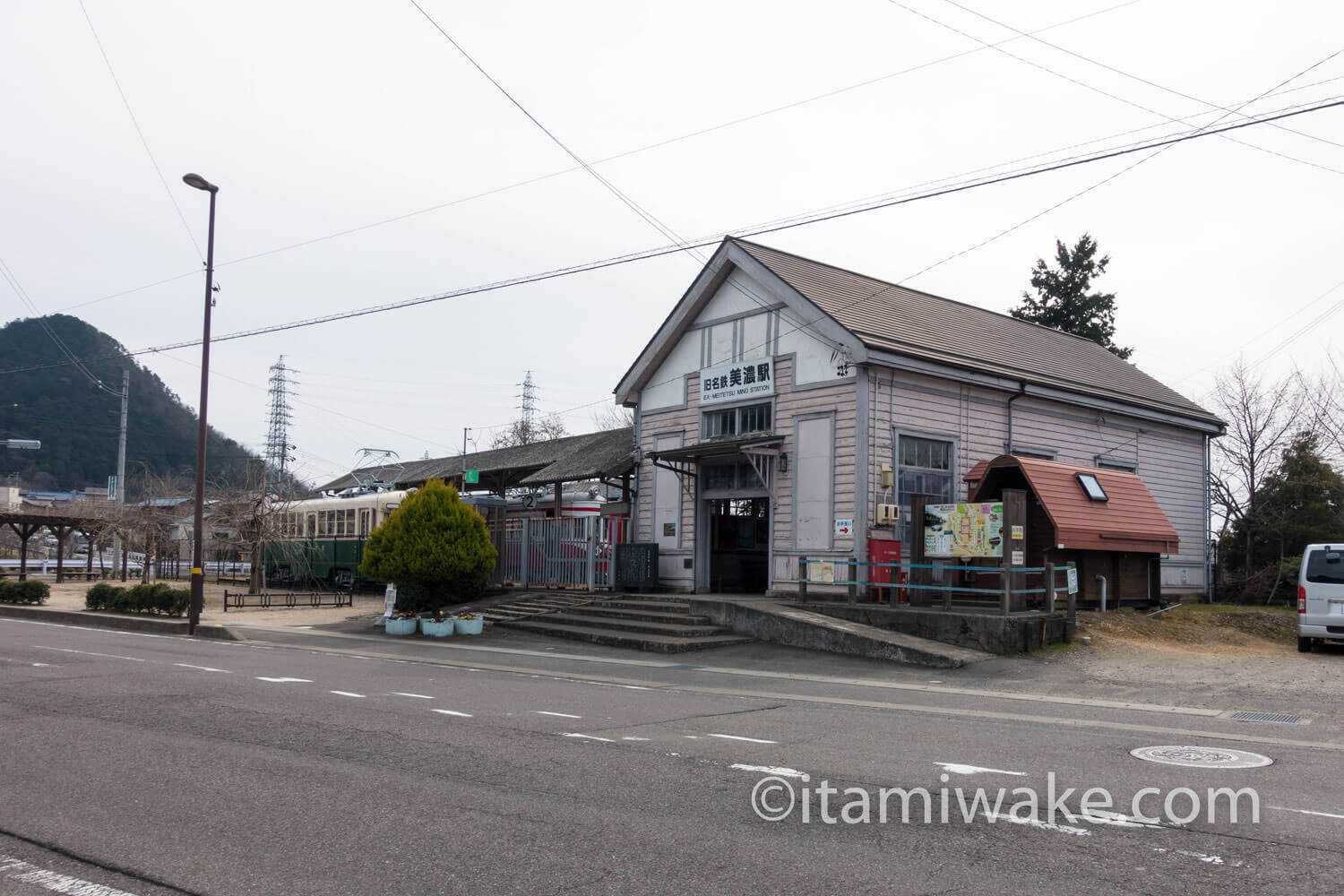 美濃市駅