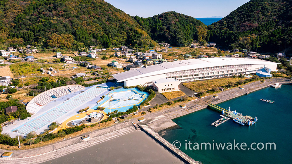 素敵な施設だけど閉鎖中