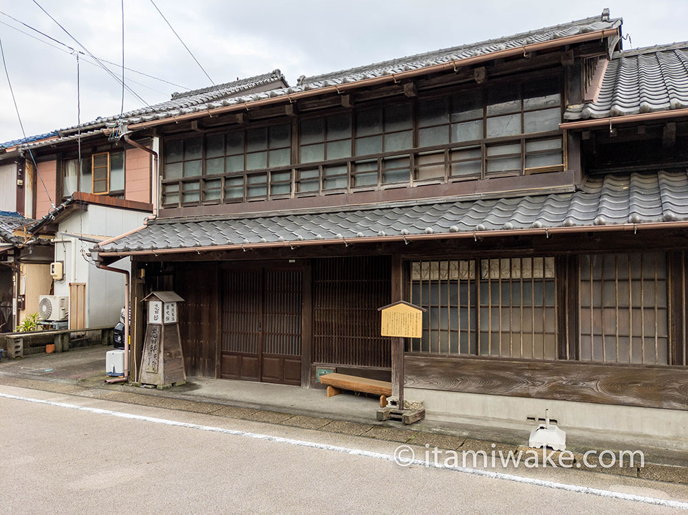 蒲原にある町家