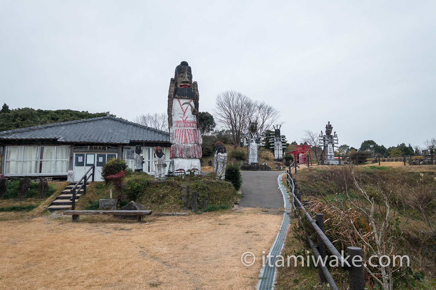 大きな像