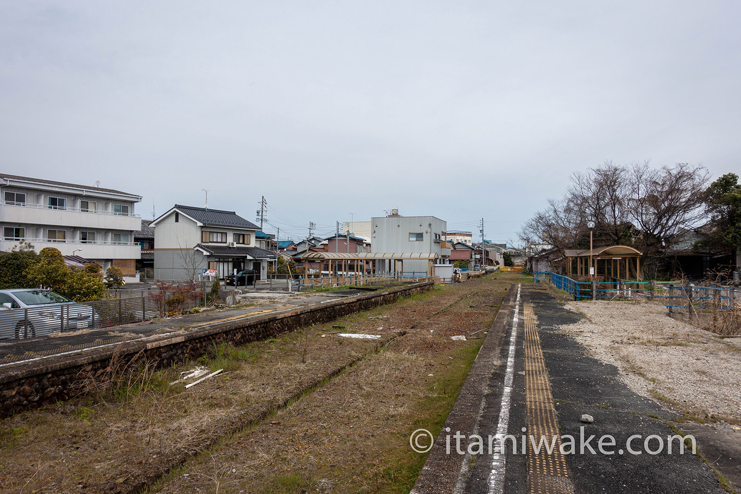 美濃北方駅のホーム跡