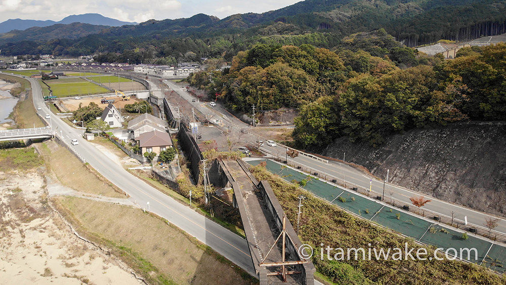 ここから油須原駅までは未成区間