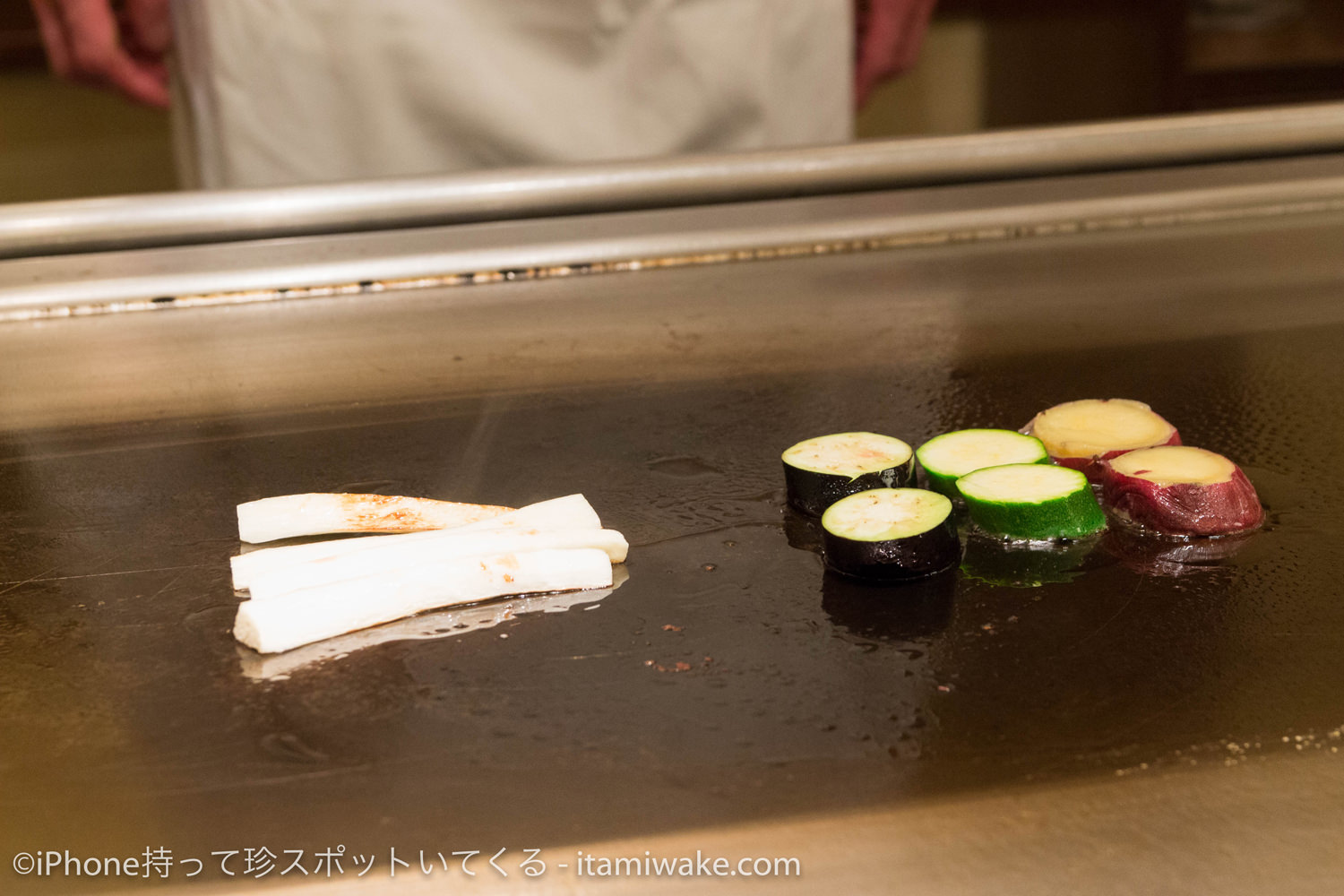 鉄板上の野菜たち