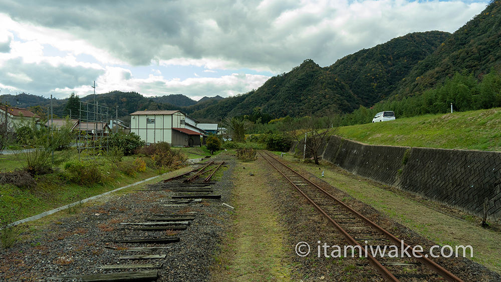 石見簗瀬駅