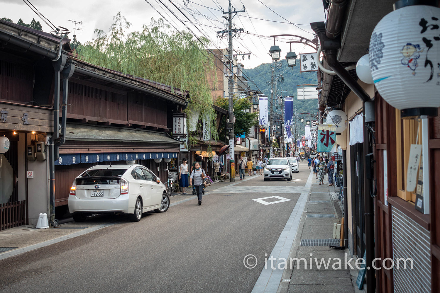 郡上の新町通