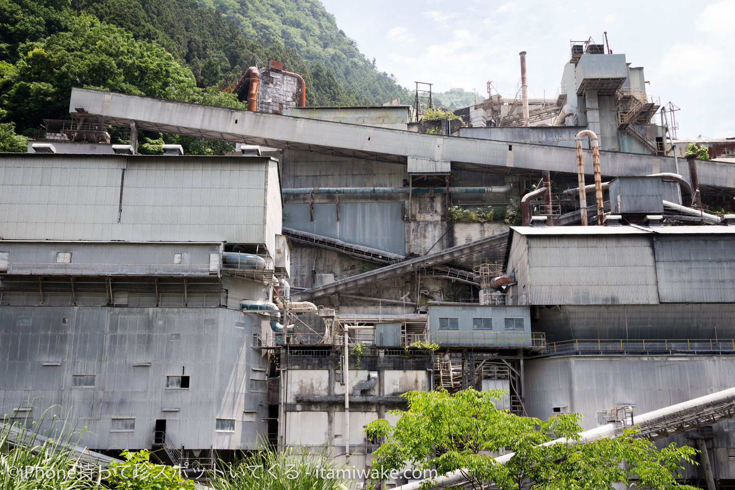 重量感半端ない氷川工場