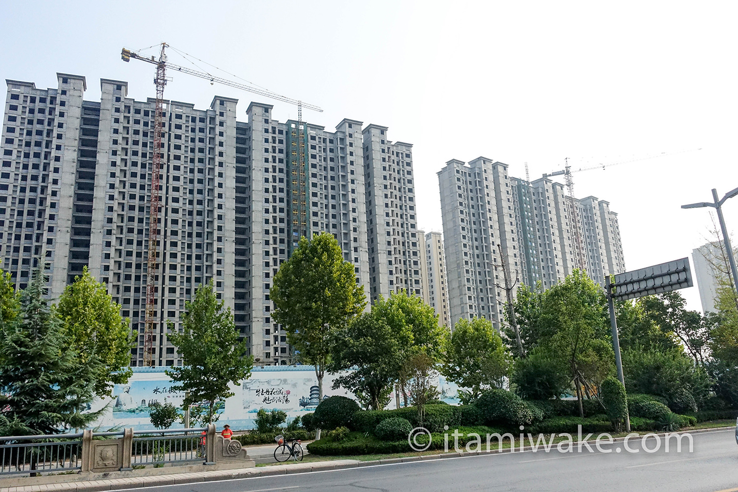 建設中の高層マンション