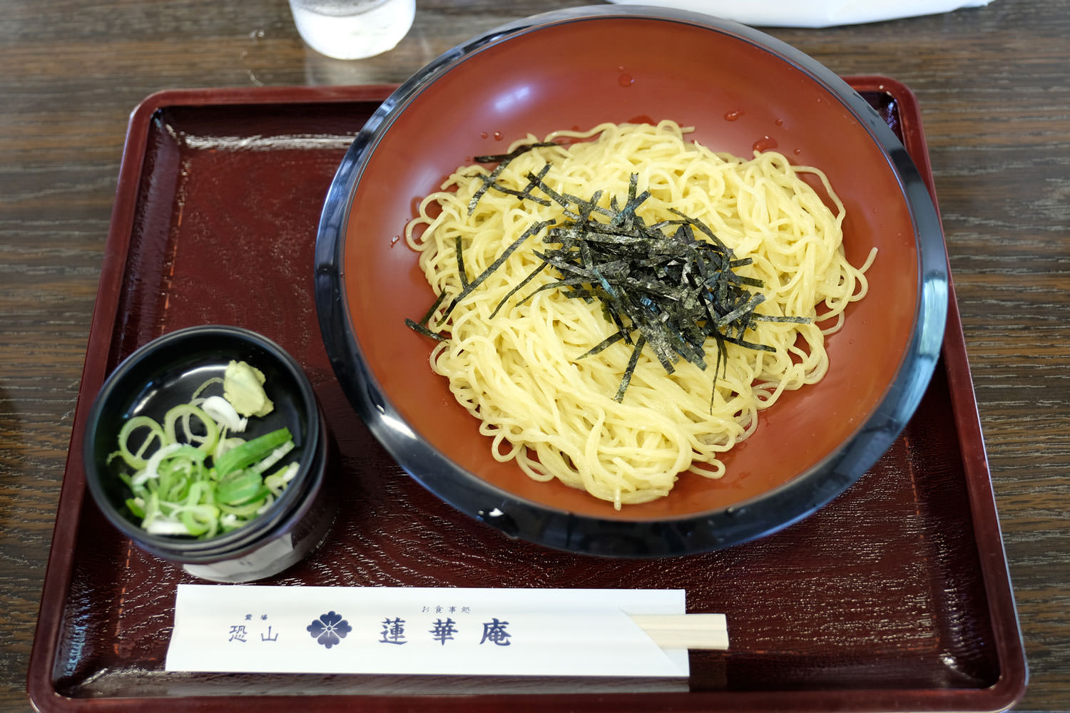 オゾレザン蓮華案にてざる中華を食べる