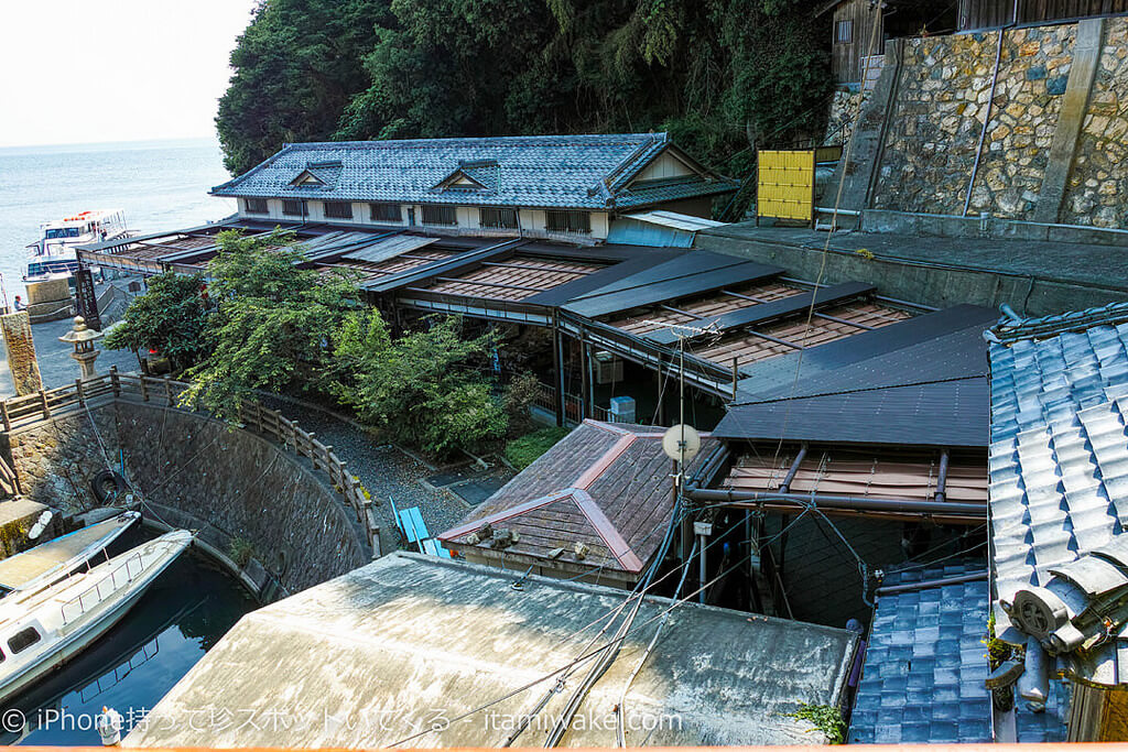 竹生島のアーケード