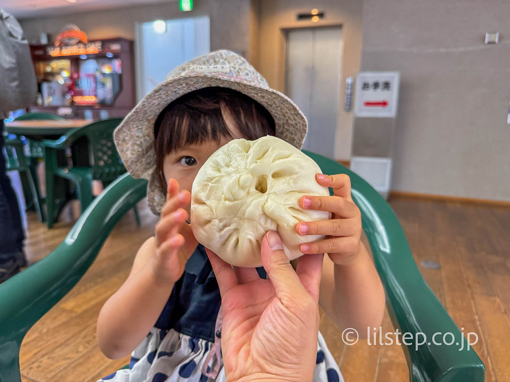 揚子江で食べた豚まん